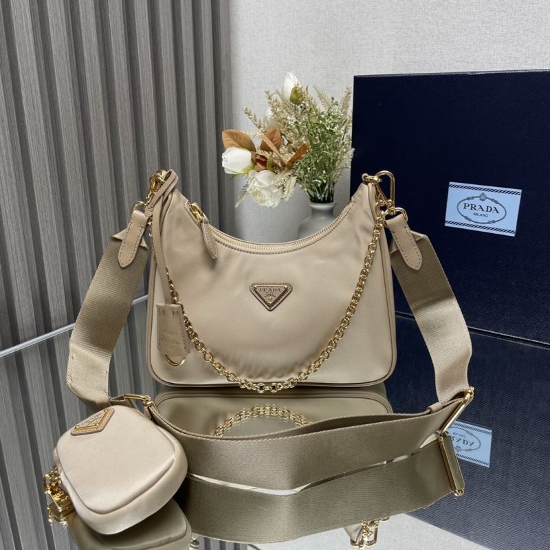 Pra*a top handle bags